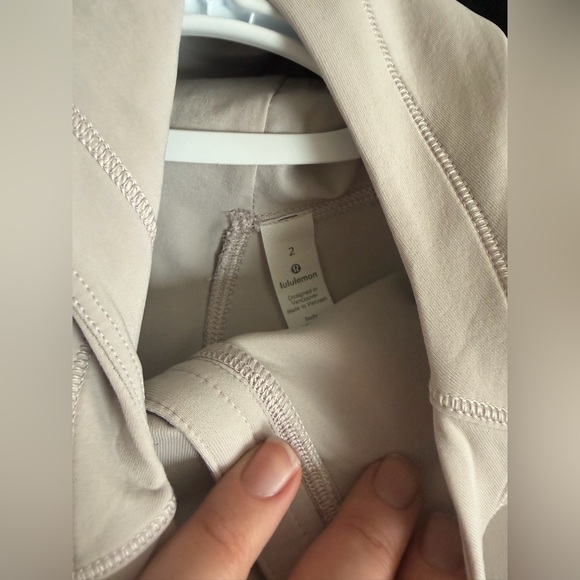 Lululemon sweater - Picture 3 of 7